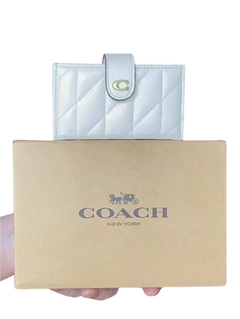 Coach Quilted Leather Accordion Card Holder Wallet in White